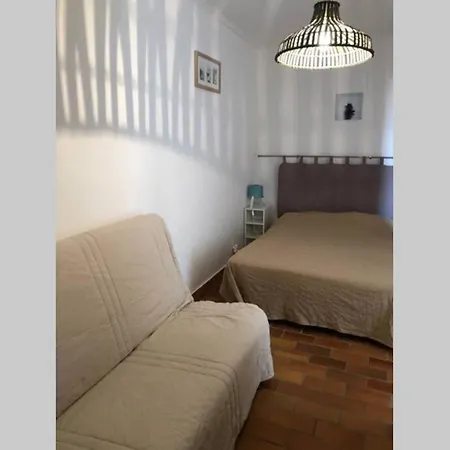 Le Mi-hauteur Apartament *